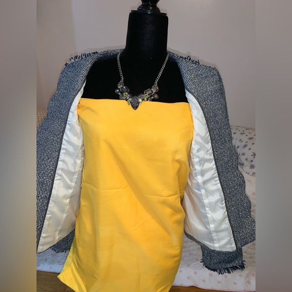 Blazer - Picture 2 of 6